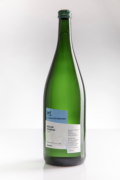 2023 MÜLLER-THURGAU feinherb